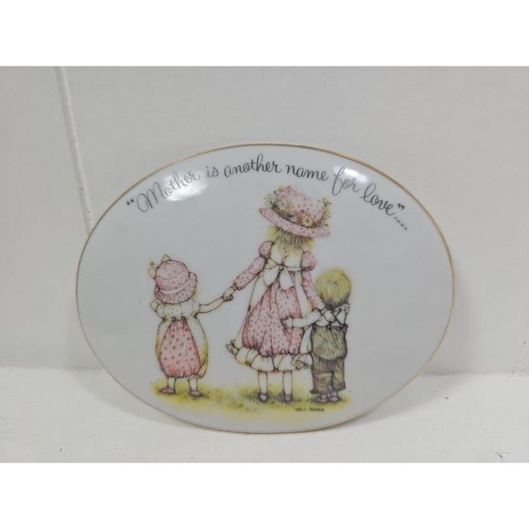 Holly Hobbie 1973 Porcelain Plaque Mother is Another Name for Love Japan Vintage - Picture 1 of 5